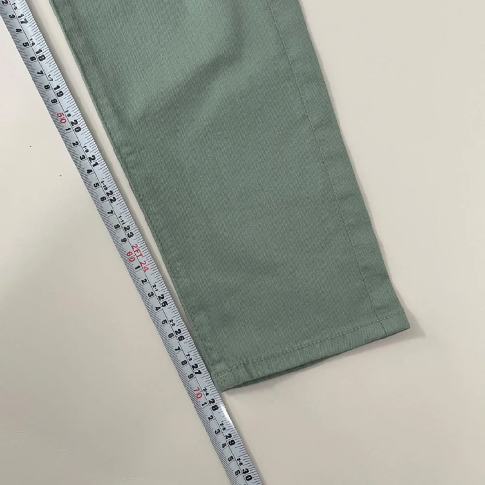 AG Adriano Goldschmied The Stevie Ankle Zip Slim Straight Leg Size 26R - Picture 13 of 13